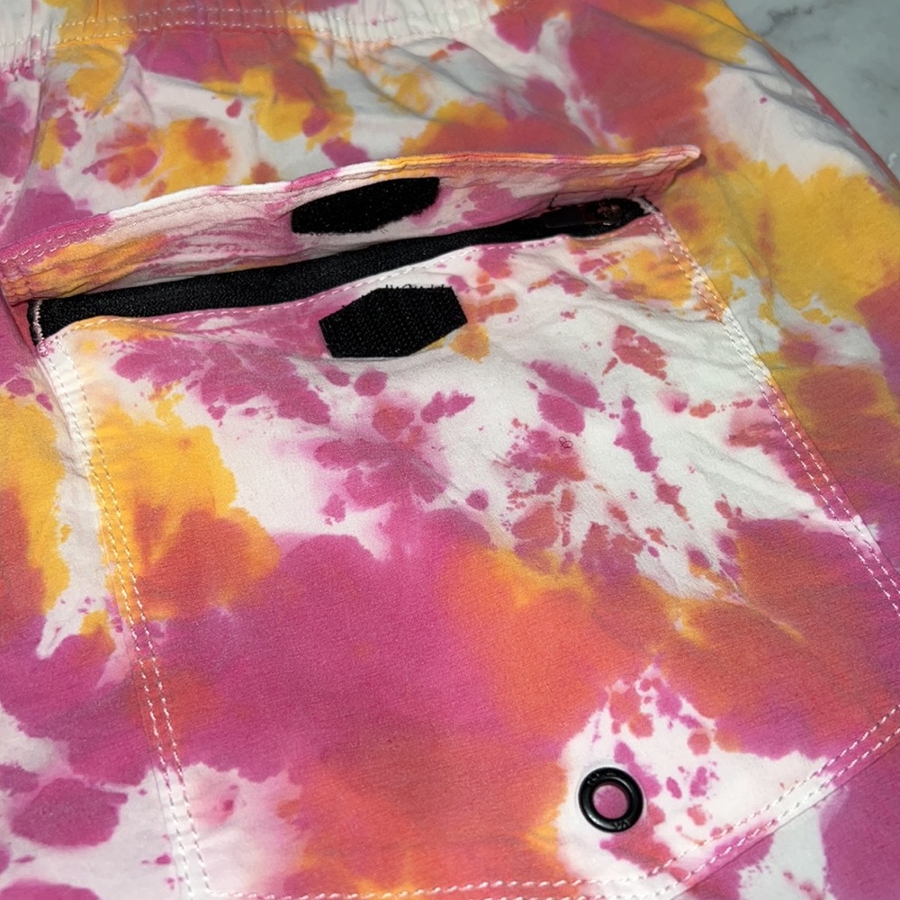 🔥RVCA MANIC ELASTIC - TIE-DYE ELASTIC WAIST SHORT FOR MEN NWT - Picture 10 of 10